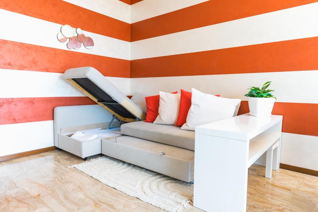 Elegant Apartment In Bergamo Center Exterior foto